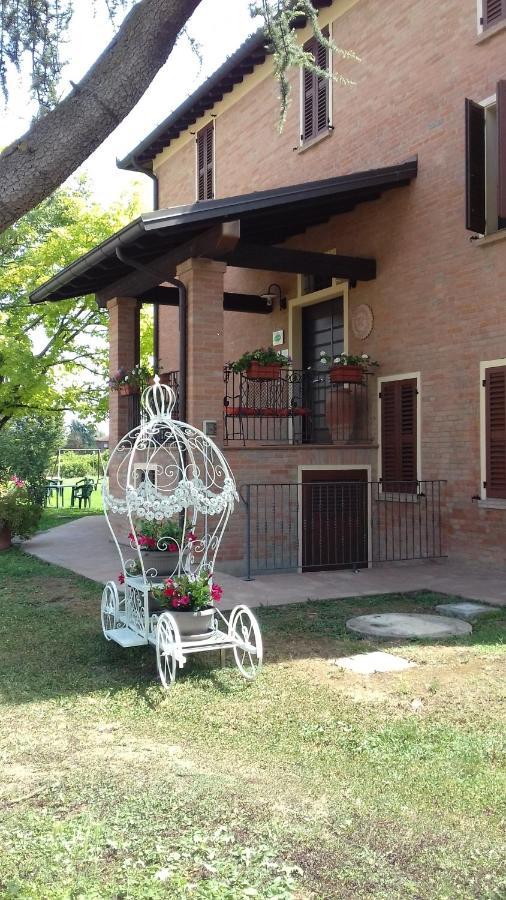 Albergo Da Ca' Vecia Spilamberto Екстер'єр фото